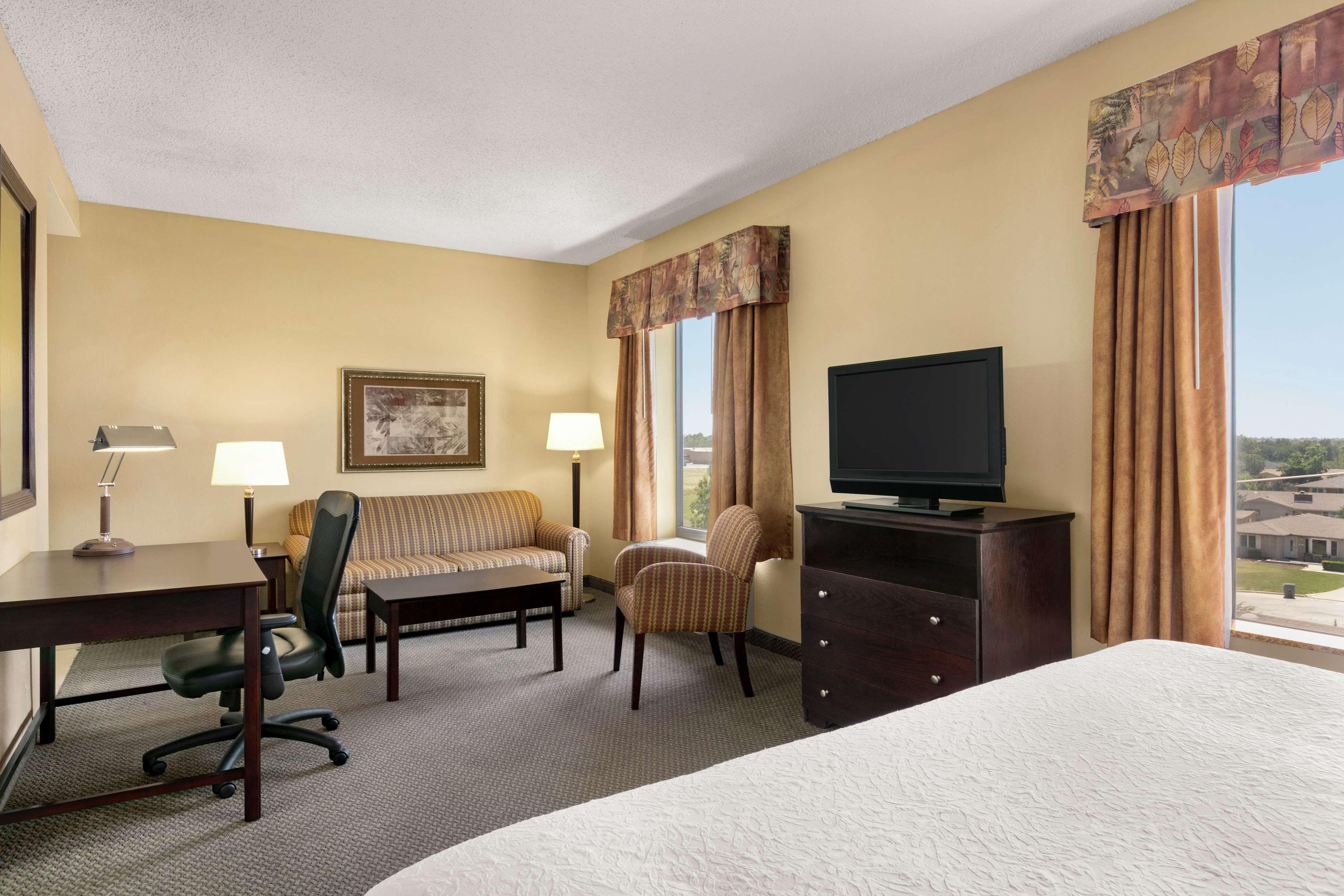 Hampton Inn & Suites לאוטון מראה חיצוני תמונה