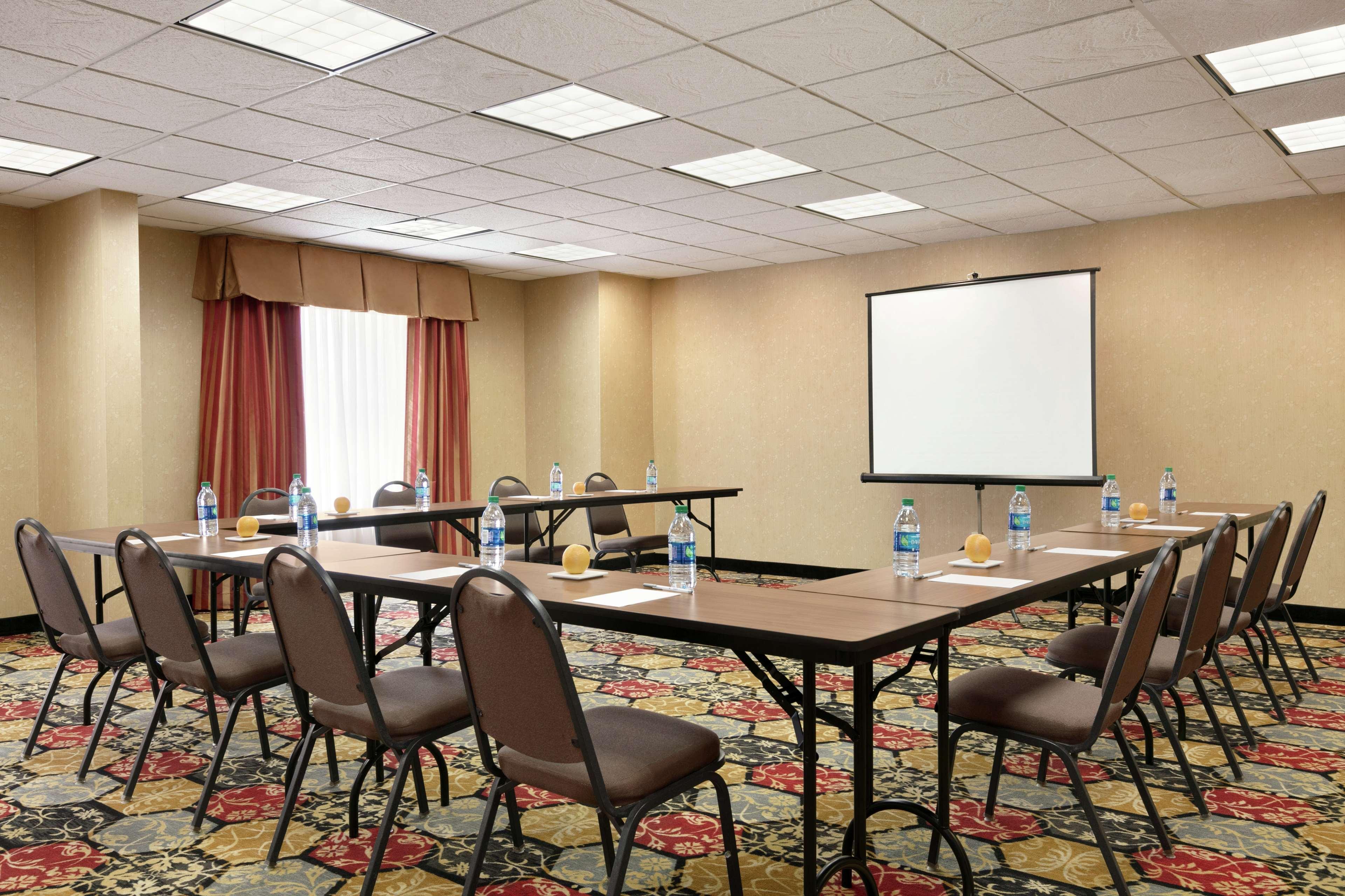 Hampton Inn & Suites לאוטון מראה חיצוני תמונה