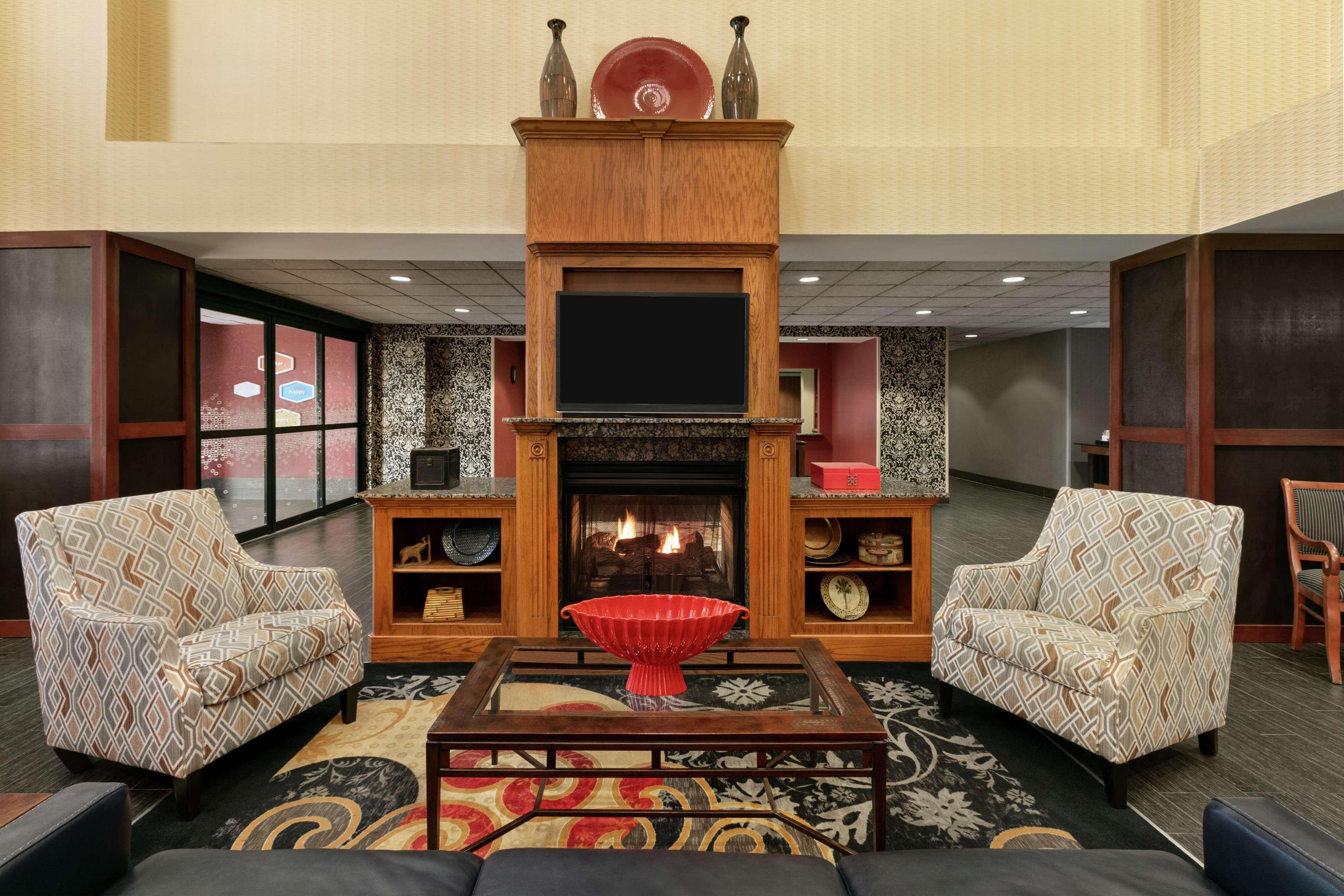 Hampton Inn & Suites לאוטון מראה חיצוני תמונה