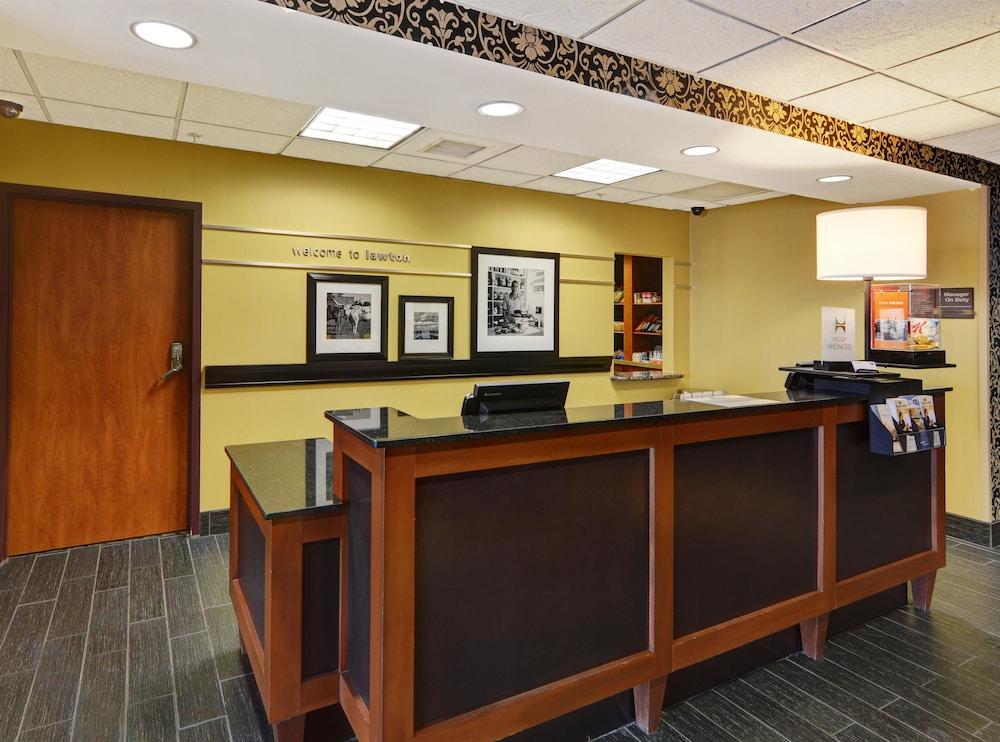 Hampton Inn & Suites לאוטון מראה חיצוני תמונה