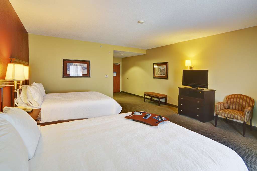 Hampton Inn & Suites לאוטון חדר תמונה