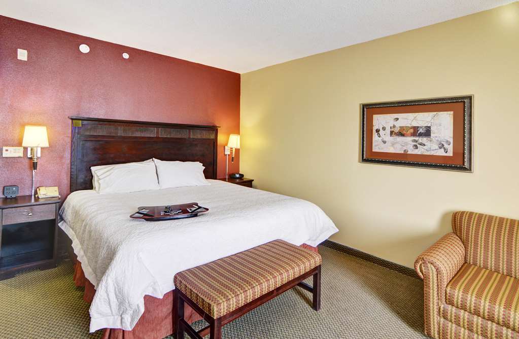 Hampton Inn & Suites לאוטון חדר תמונה
